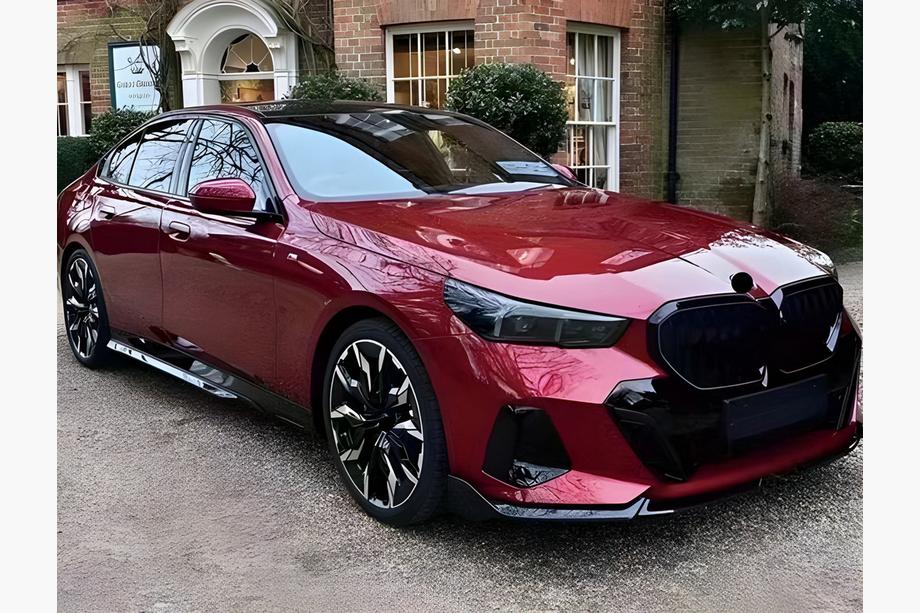 Комплект обвеса Gloss Black (для M-Sport) Image