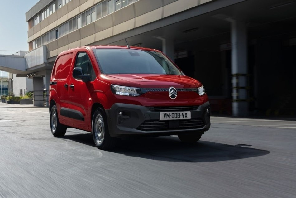Citroen e-Berlingo Van: обзор электрического фургона