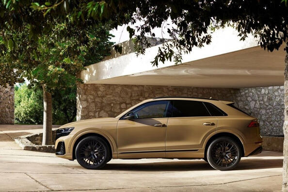 Audi Q8 первого поколения 2024 года: обзор обновленного кроссовера фото 3