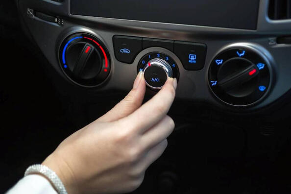 Как понять, что пора заправить автомобильный кондиционер?