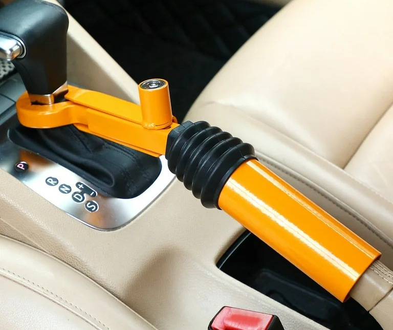 Механический блокиратор КПП: надежная защита от угона