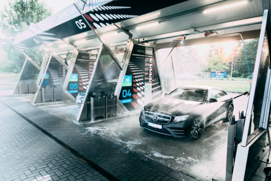 Как правильно вымыть автомобиль на мойке самообслуживания?