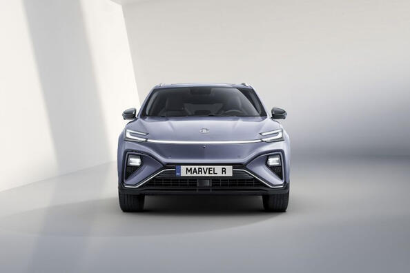 Обзор электромобиля MG Marvel R