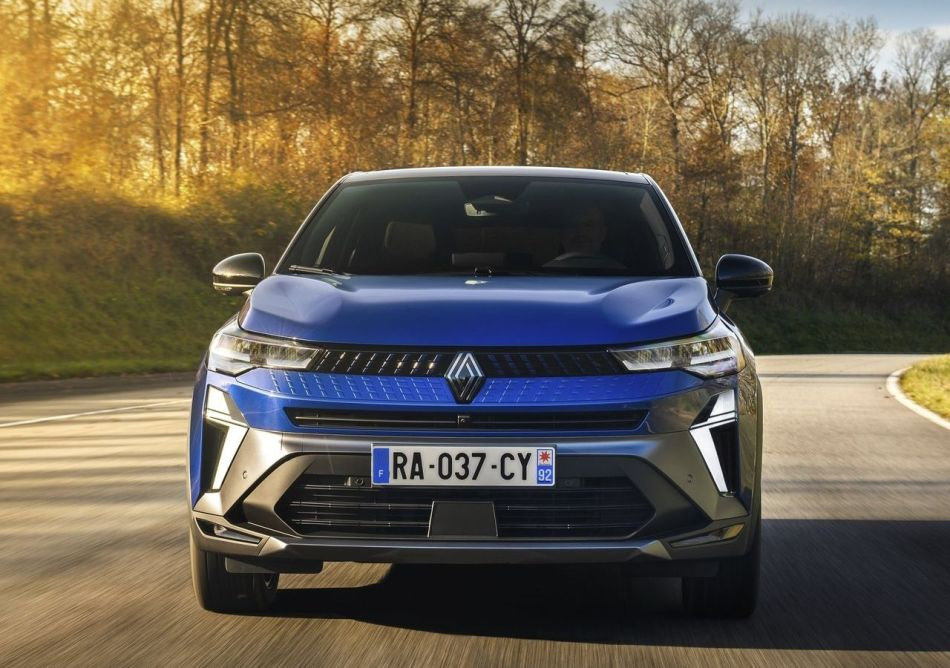 Обзор Renault Captur: фейслифтинг второго поколения