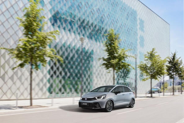 Обзор Honda Jazz: фейслифтинг компактного хэтчбека