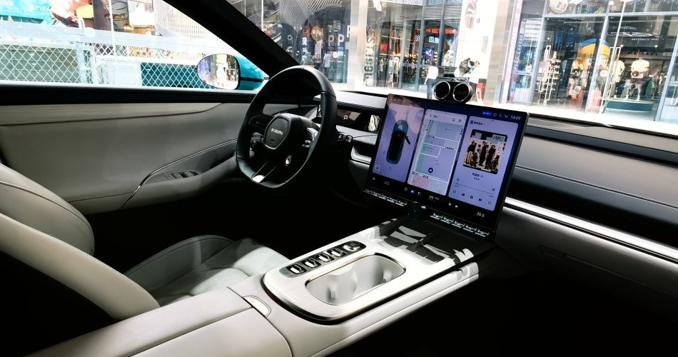 Что полезного можно купить для машины: топ автотоваров для каждого водителя