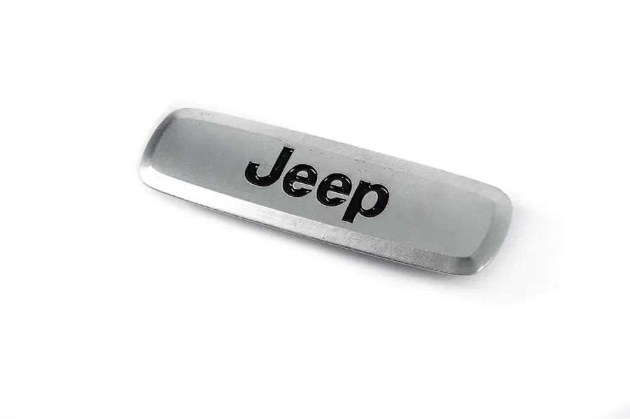 Jeep Алюминиевый шильдик для ковриков (1 шт) Image