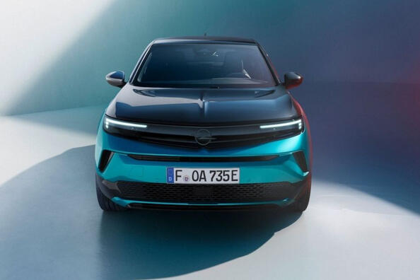 Opel Mokka Electric 2024: обзор компактного электрического кроссовера