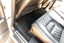 Toyota Land Cruiser 200 2007-2021 гг. Текстильные коврики Premium V-2 (2012-2021, Черный) фото 12