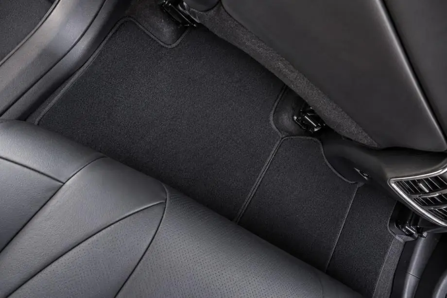 Toyota Rav 4 2019–2025 гг. Текстильные коврики Classic (Черный) Фото 3
