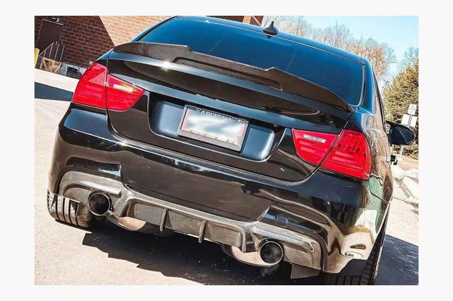 BMW 3 серия E90/E91 2005-2011 гг. Диффузор заднего бампера FRP V4 (для E90 M Sport) Фото 6