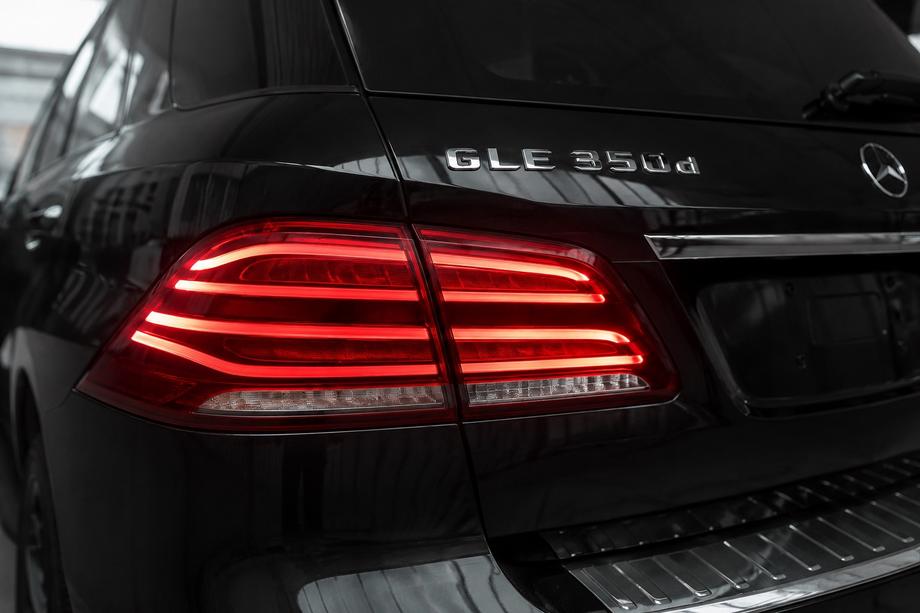 Mercedes GLE/ML class W166 2011-2018 гг. Задние фонари Европа (2 шт) Фото 2
