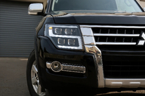 Mitsubishi Pajero Wagon IV 2006-2021 гг. Передние фары LED (2 шт) фото 1