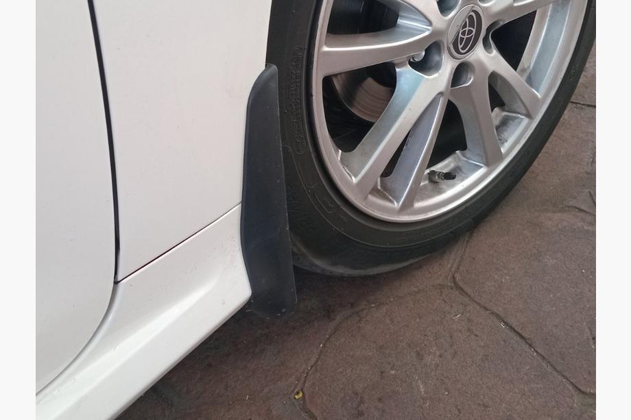 Toyota Corolla 2019- гг. Брызговики Premium (EU, 4 шт) Image