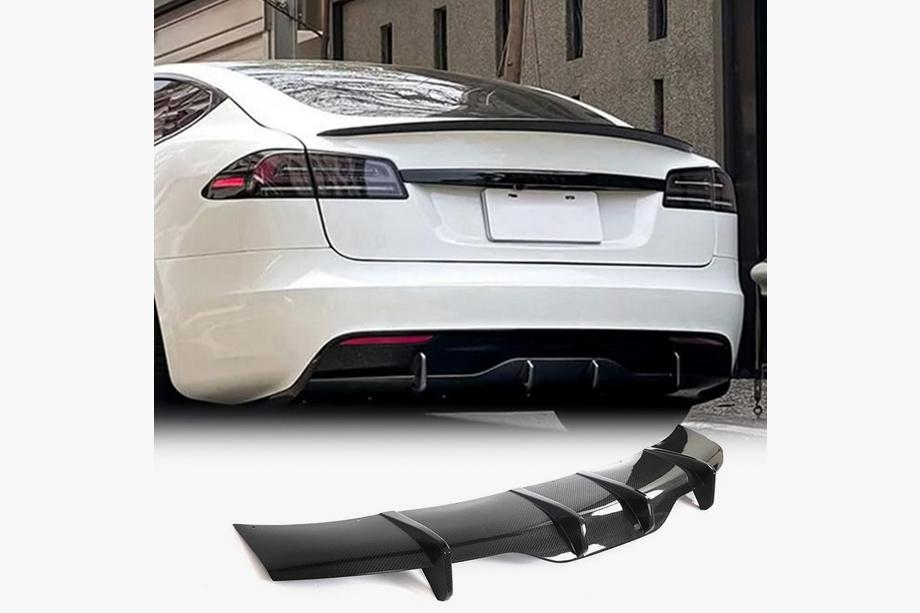 Задний диффузор для Plaid 2021+ (Карбон) Image Задний диффузор для Plaid 2021+ (Карбон) Image