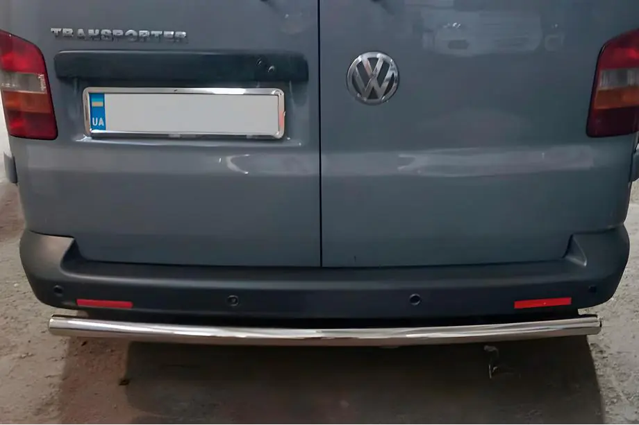 Volkswagen T5 2010-2015 гг. Задняя дуга AK002 (нержавейка) Image