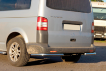 Volkswagen T5 Multivan 2003–2010 гг. Задние уголки AK003 (2 шт., нержавейка) фото 3