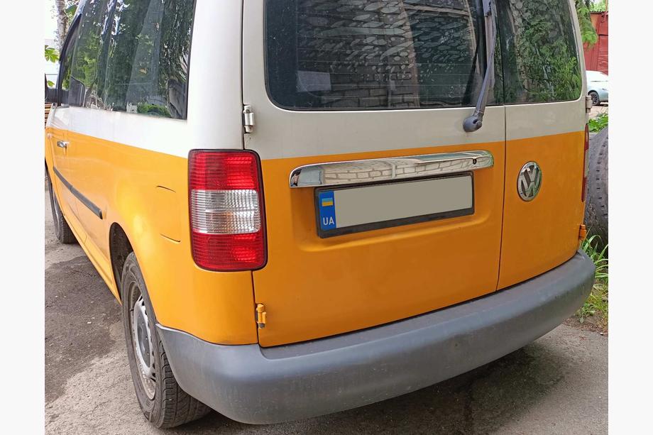 Тюнинг над номером VW Caddy 2010-2015 гг. (2 дверные, нерж) Image
