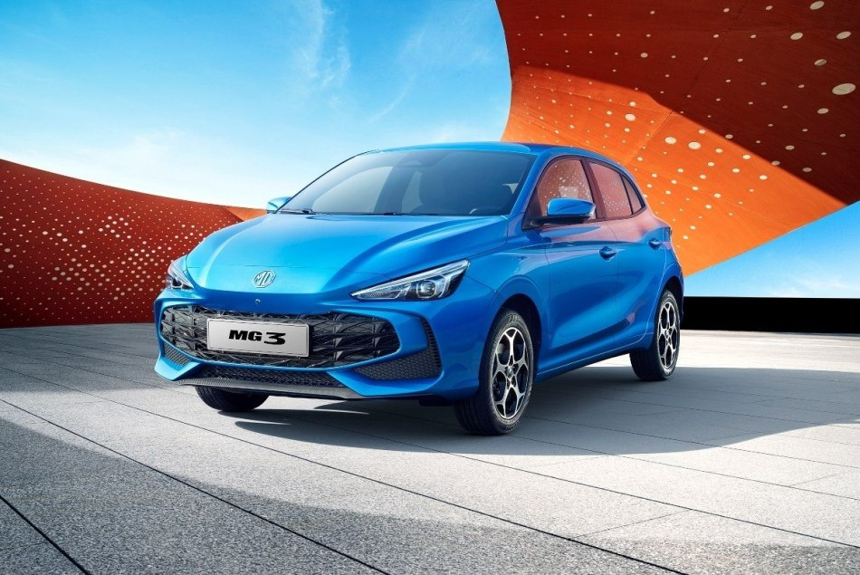 Обзор компактного городского хэтчбека MG 3 третьего поколения