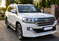Toyota Land Cruiser 200 2007-2021 гг. Передняя накладка 2016↗ (Executive 2019) фото 4