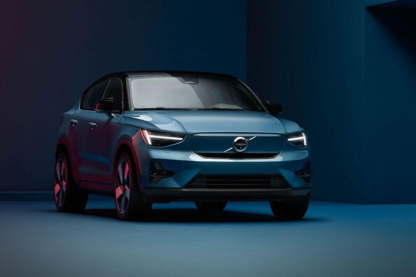 Обзор технологического и стильного Volvo C40 Recharge