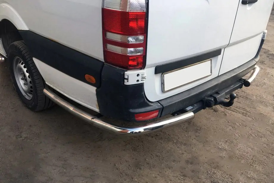 Задние защитные дуги для автомобиля: какая польза и как выбрать?