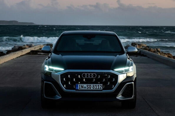 Audi SQ8: обзор спортивного кросс-купе