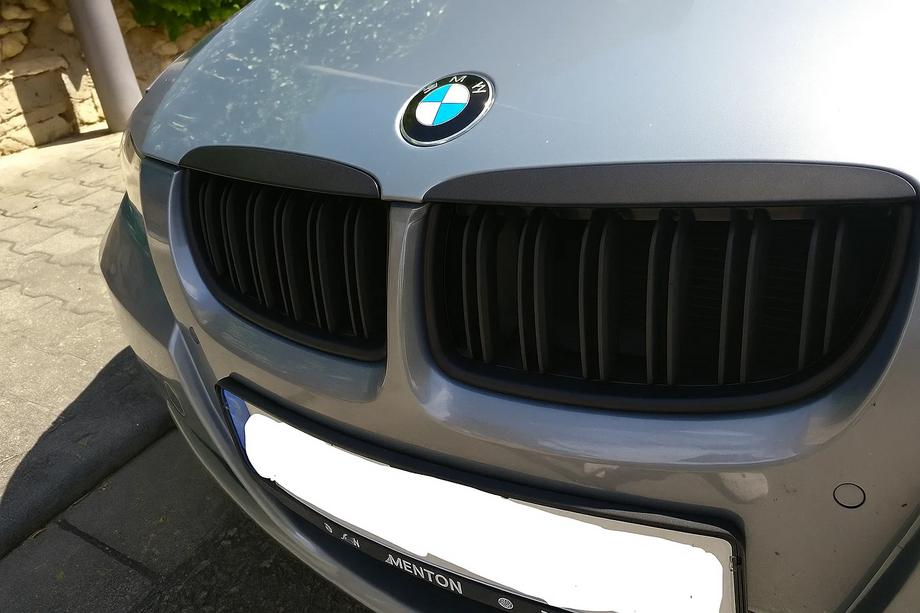 BMW 3 серия E90/E91 2005-2011 гг. Решетки радиатора M-Look (для E-90/91 2005-2008, Черный Матовый) Image
