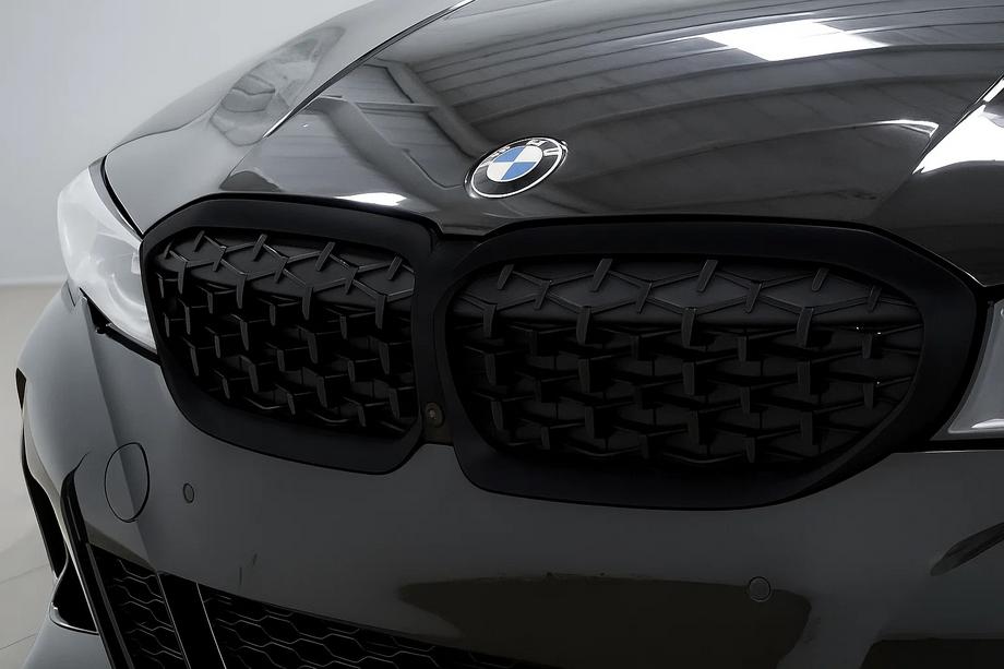BMW 3 серия G20/G21 2018- гг. Ноздри Diamond Black (2018-2022, черная окантовка) Фото 2