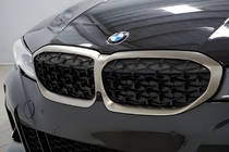 BMW 3 серия G20/G21 2018- гг. Ноздри Diamond Black (2018-2022, хромированная окантовка) фото 1