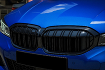BMW 3 серия G20/G21 2018- гг. Ноздри M-Look (2022+, Черный Глянец) фото 1