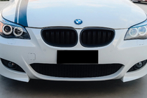 BMW 5 серия E60/E61 2003-2010 гг. Ноздри M-Look (черный матовый) фото 1