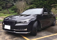 BMW 7 серия G11/G12 2015-2022 гг. Ноздри 1 Полоса (2016-2019, Черный Глянец) фото 3