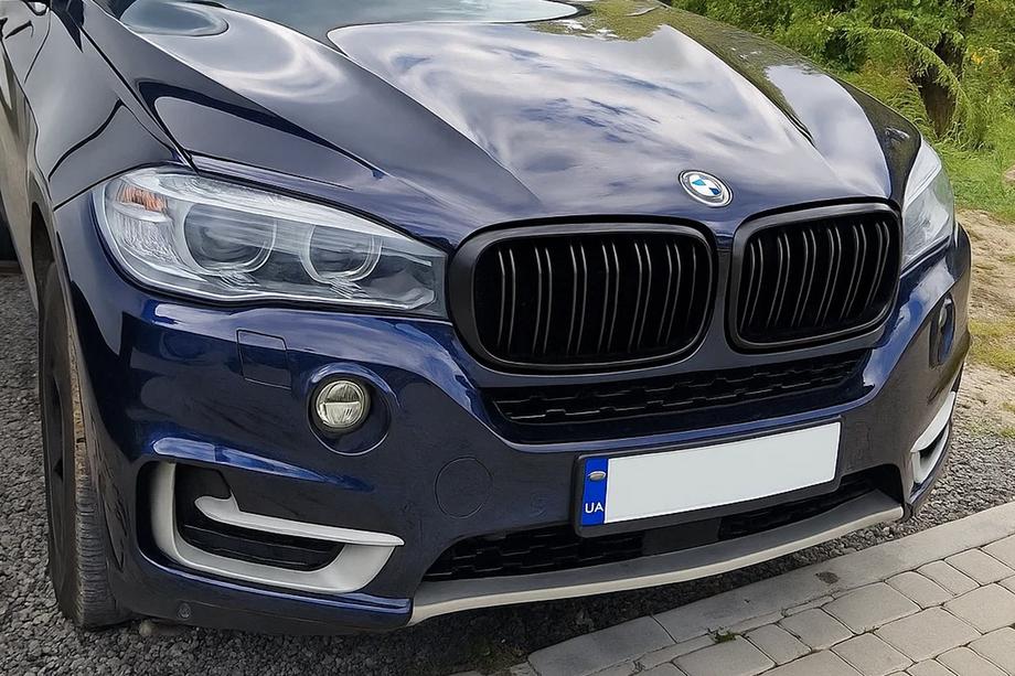 BMW X6 F16 2014-2019 гг. Ноздри M-Look (черный матовый) Фото 1