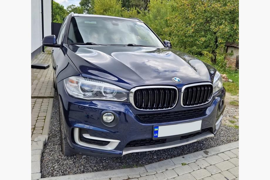BMW X6 F16 2014-2019 гг. Ноздри M-Look (Черный Глянец с Хромированной Окантовкой) Фото 5
