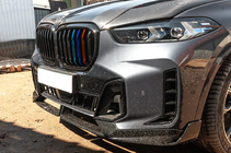 BMW X5 G05 2019–2026 гг. Ноздри 1 Bar (2023+, M-Color) фото 3