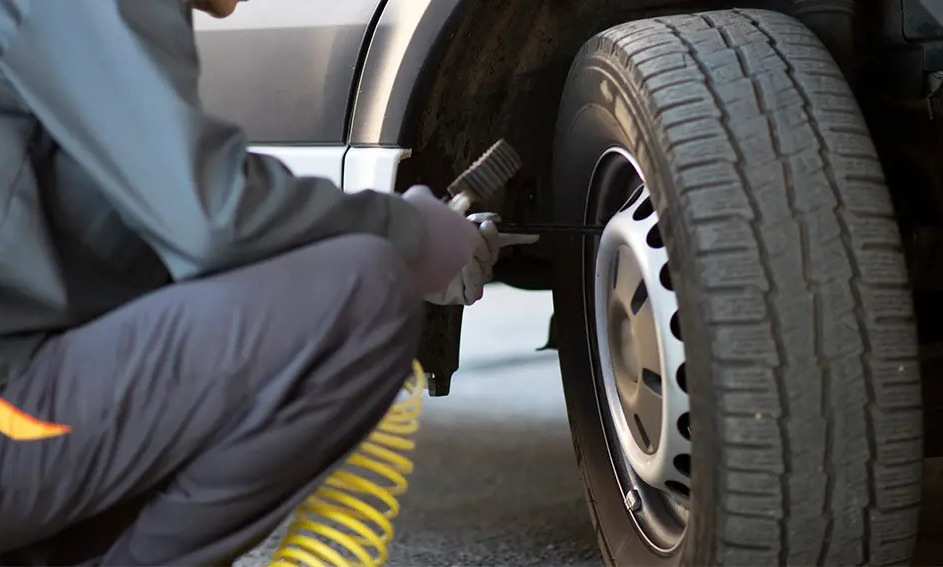 Стоит ли покупать шины б/у? Экономия или риск?