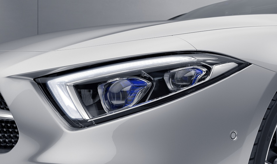 Идеальный свет: руководство по уходу за оптикой автомобиля