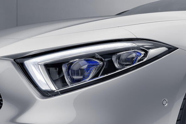 Идеальный свет: руководство по уходу за оптикой автомобиля