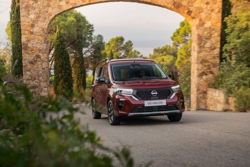 Обзор компактвэна Nissan Townstar Combi