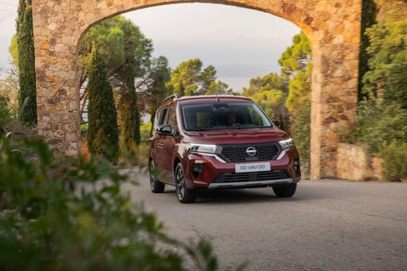 Обзор компактвэна Nissan Townstar Combi