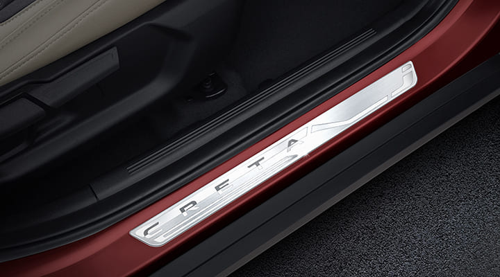 Накладки на дверные пороги: стильный тюнинг и надежная защита?