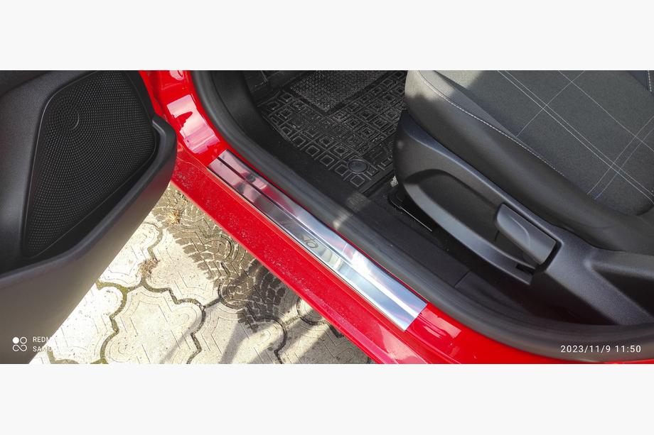 Ford Fiesta 2008-2017 гг. Накладки на пороги Carmos V1 нержавейка комплект 4 шт Фото 4