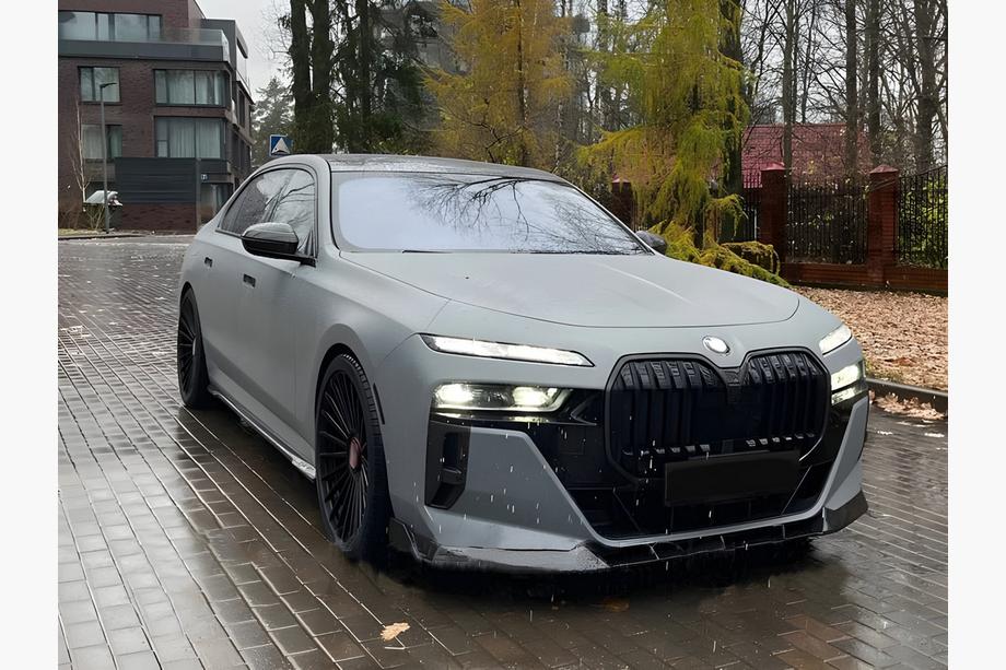 BMW 7 серия G70/G71 2022- гг. Комплект обвеса Aero Kit (для M760, M-Sport и i7 M70) Image