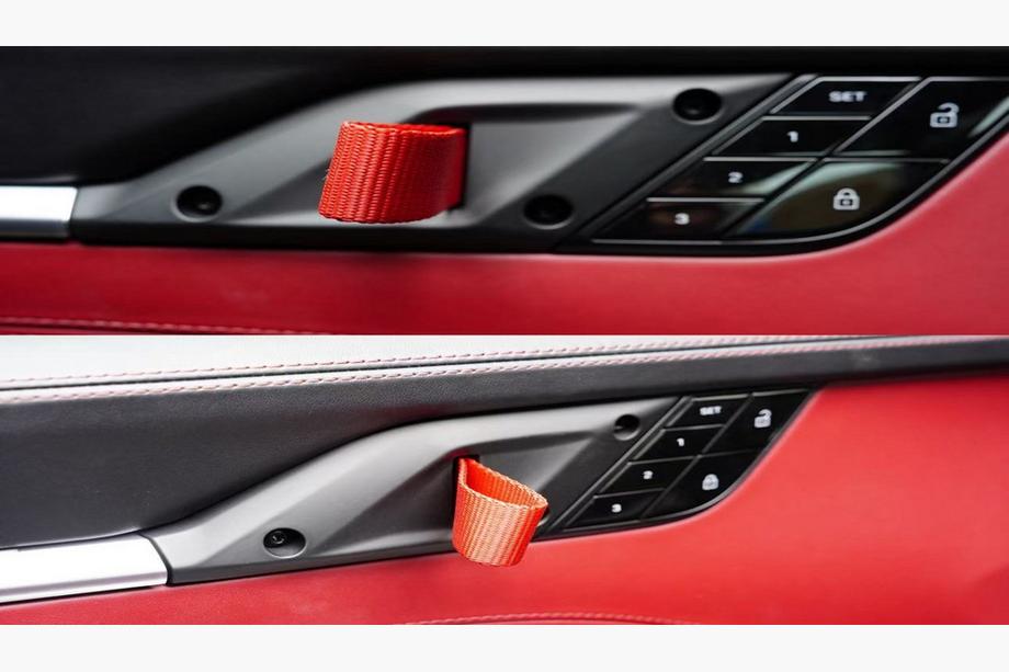 Porsche 911 (992) 2018– гг. Ручки салона GT3 (комплект) Image