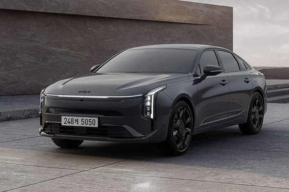 Обзор Kia K8 2025: Обновленный седан с ноткой роскоши фото 2