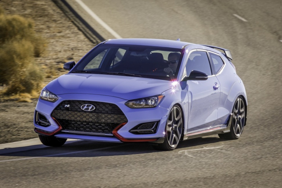 Hyundai Veloster N: Обзор горячего хэтчбека