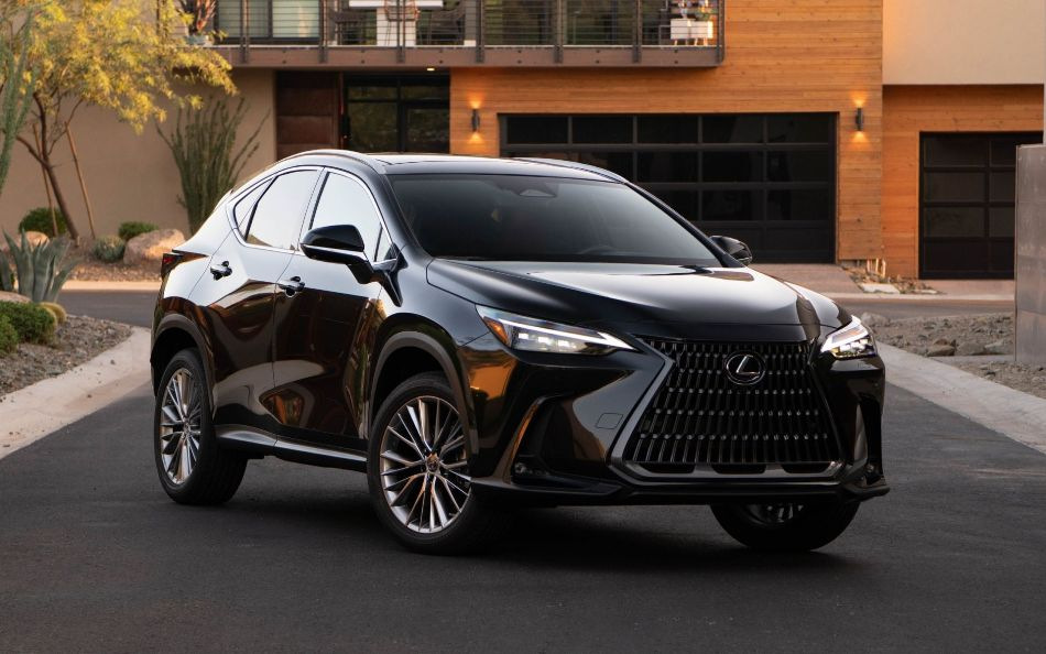 Lexus NX II: Обзор премиального кроссовера