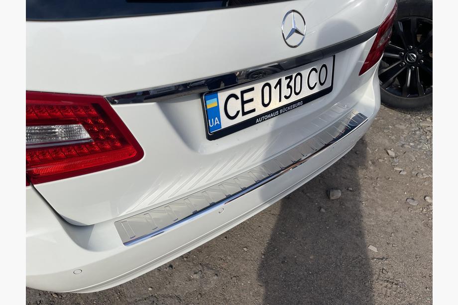 Mercedes E-class W211 2002-2009 гг. Накладка на задний бампер Carmos (SW, нержавейка) Фото 4