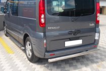 Renault Trafic 2001–2015 гг. Задняя защита AK002 (нерж. сталь) фото 1